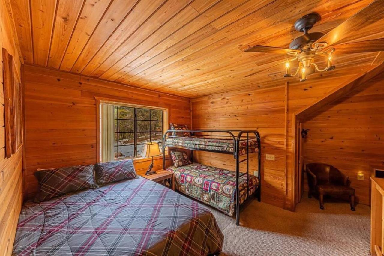 Cabin #3 Rainbow Trout - Pet Friendly- Sleeps 6 - Playground & Game Room بايسون المظهر الخارجي الصورة